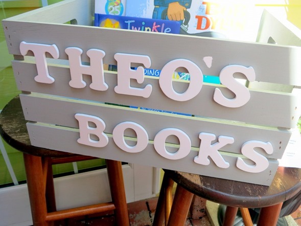 baby shower book crate