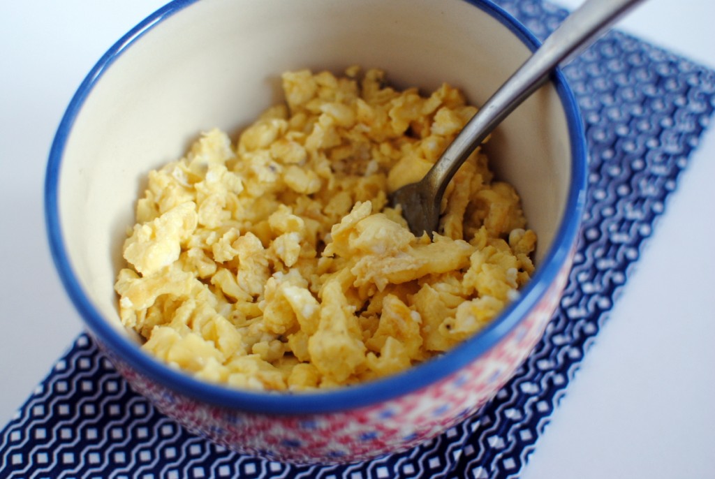 scrambled eggs with laughing cow cheese