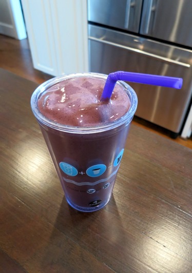 smoothie with amazing grass