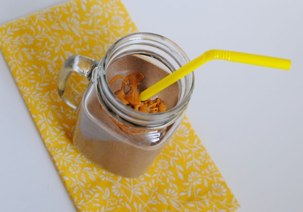 Chocolate Peanut Butter Cheesecake Smoothie Recipe