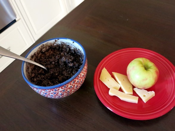 apple with jarlsberg cheese