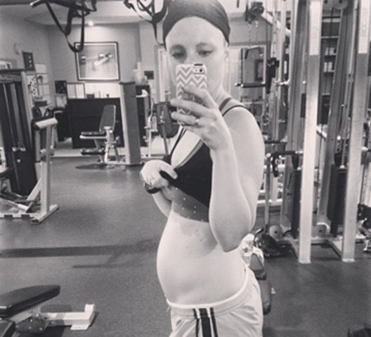 baby bump 23 weeks