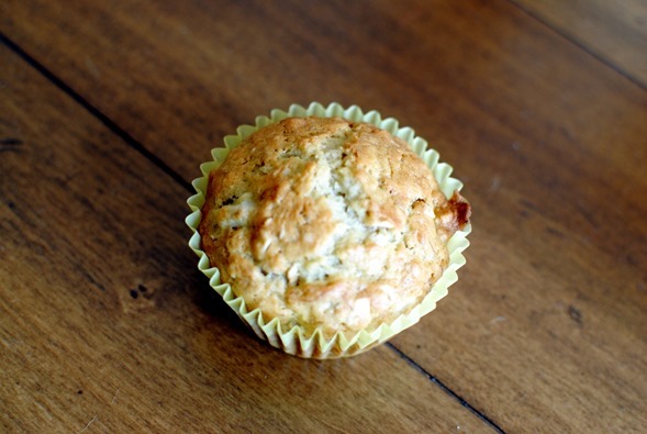 banana muffin