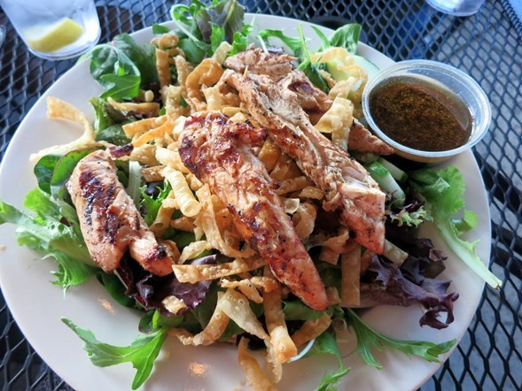 Dilworth Neighborhood Grille Asian Salad