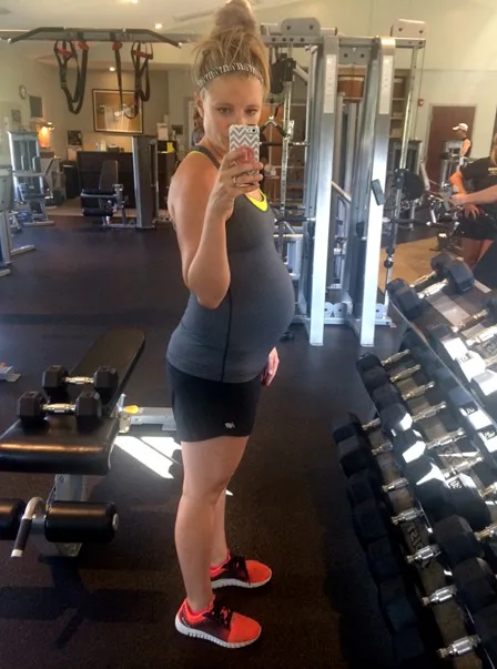 36 weeks pregnant workout belly