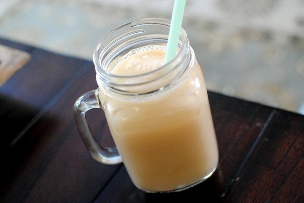 peppermint tea latte