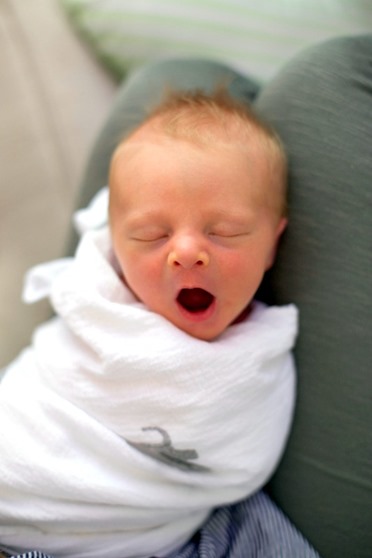 yawn newborn
