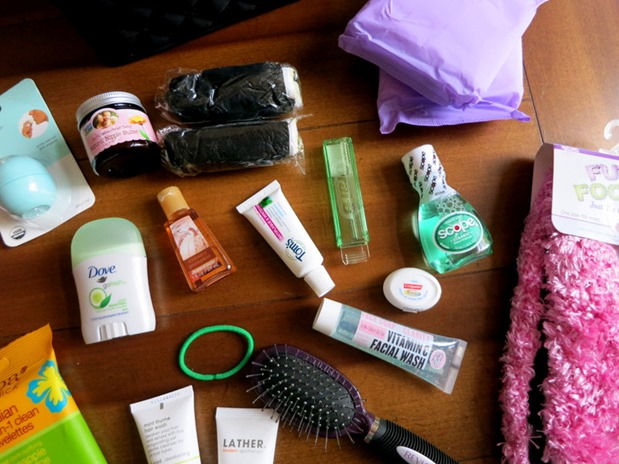 Baby Shower Gift - Pack An Expectant Mom's Hospital Bag! Baby Shower Gift - Pack An Expectant Mom's Hospital Bag!