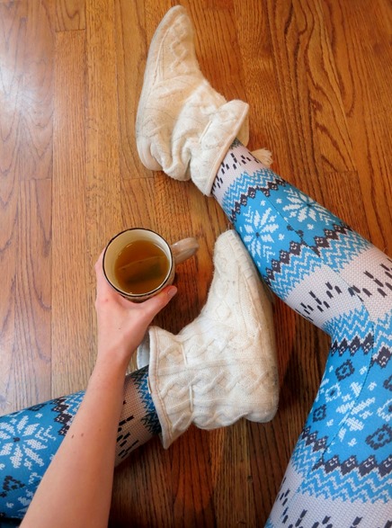 White Plum Holiday Leggings