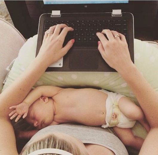 Mommy Blogger