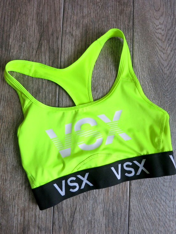 Victoria's Secret VSX Sport Athletic Crossover Pullover Hoodie Gray Medium NWT