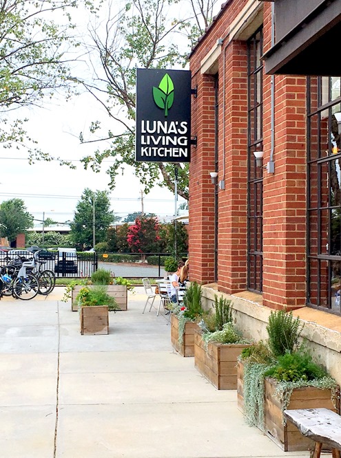 Living Kitchen Charlotte