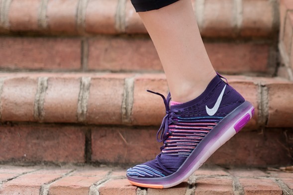 Nike Flyknit Purple