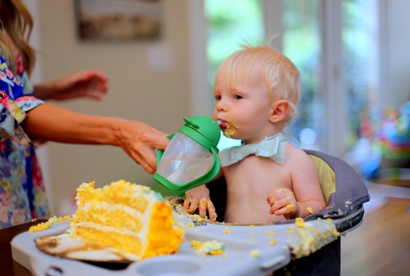 Smash Cake Water Break