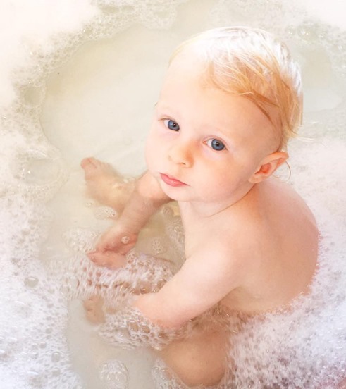 Chase Bath Tub