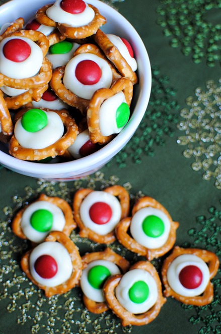 Christmas Pretzels - Perfect gift for coworkers, teachers and friends