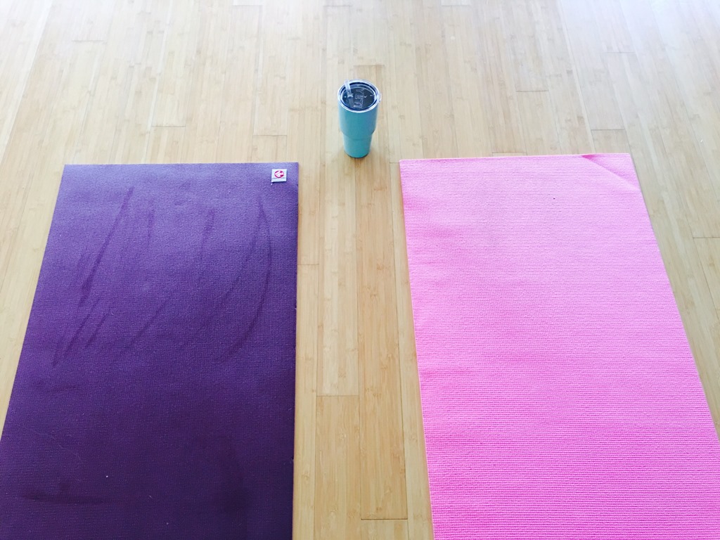 Yoga, A Cookout and A Cozy Sunday - Peanut Butter Fingers