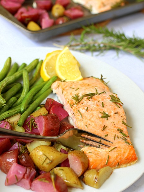 Paleo Sheet Pan Salmon