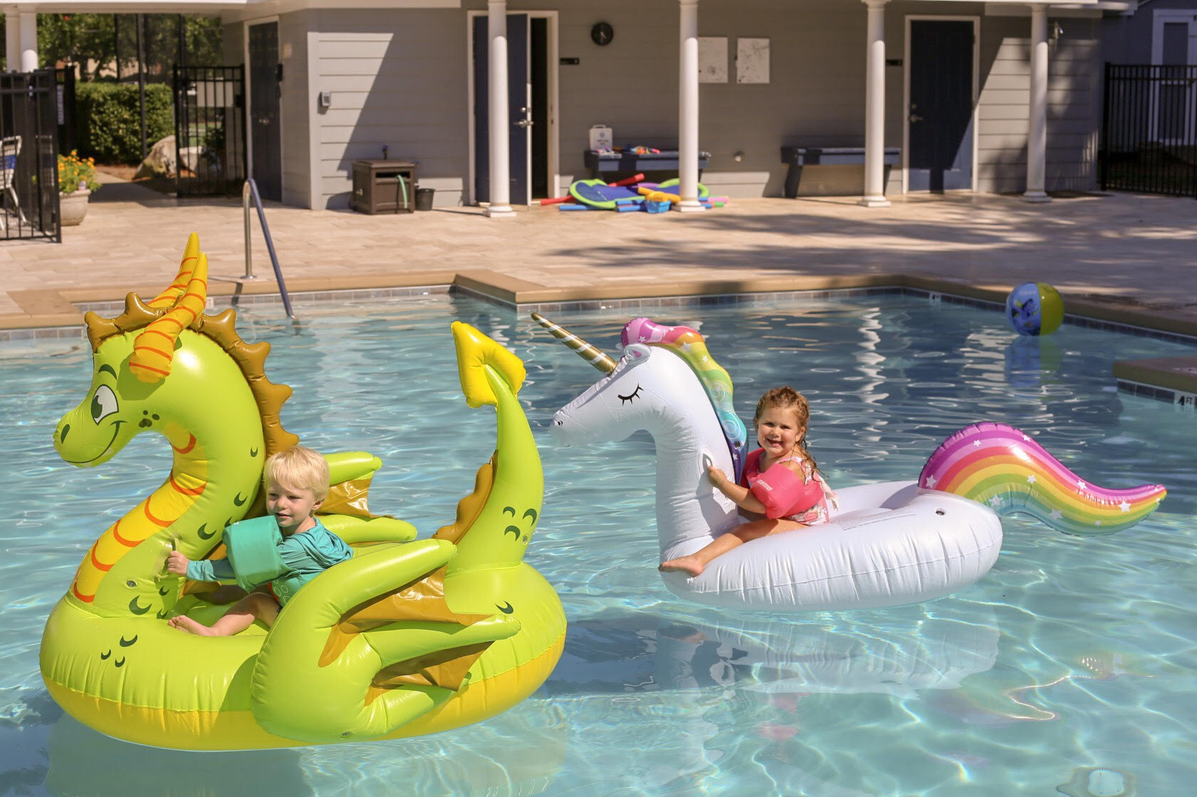 pool float for 3 year old