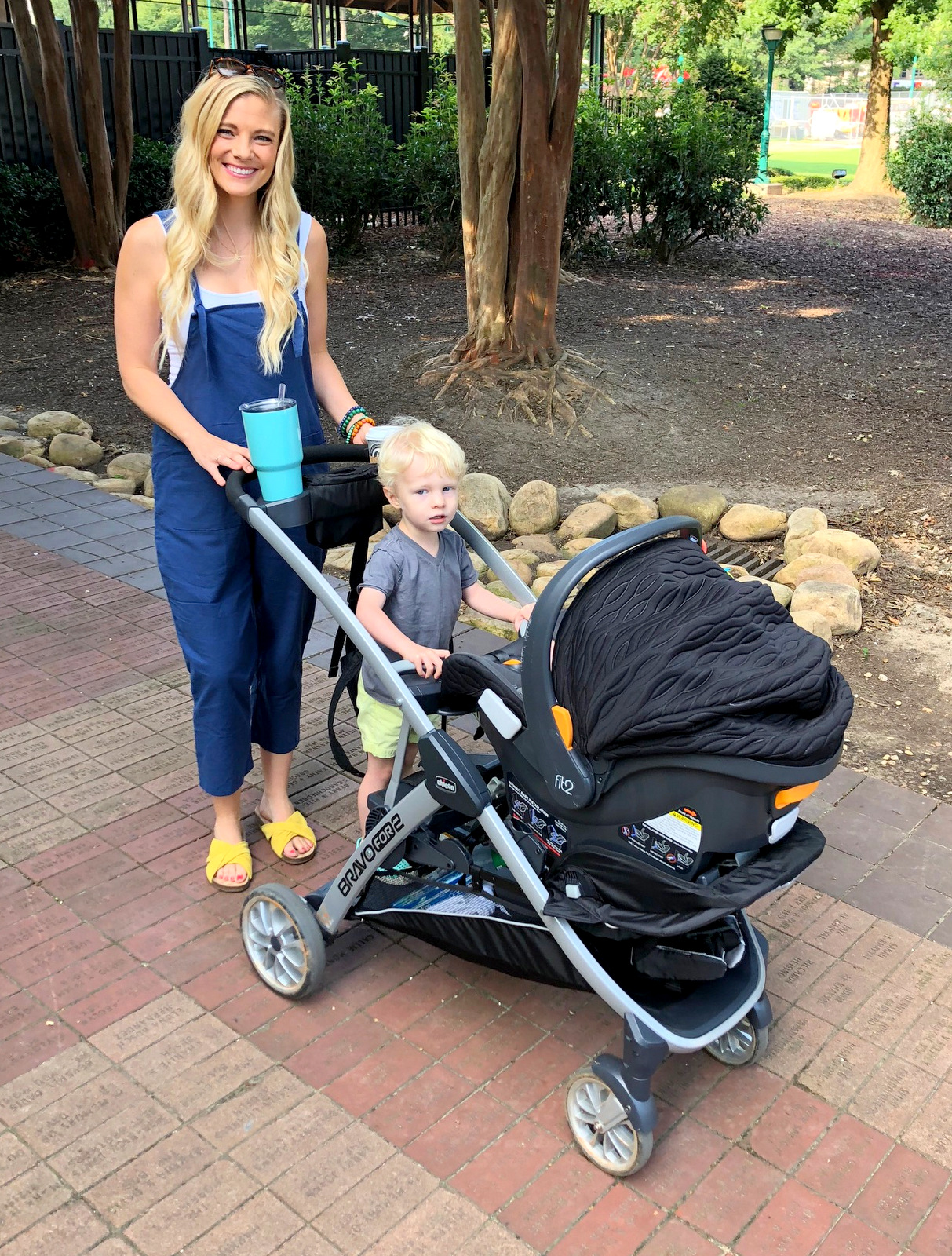 bravo stroller for 2