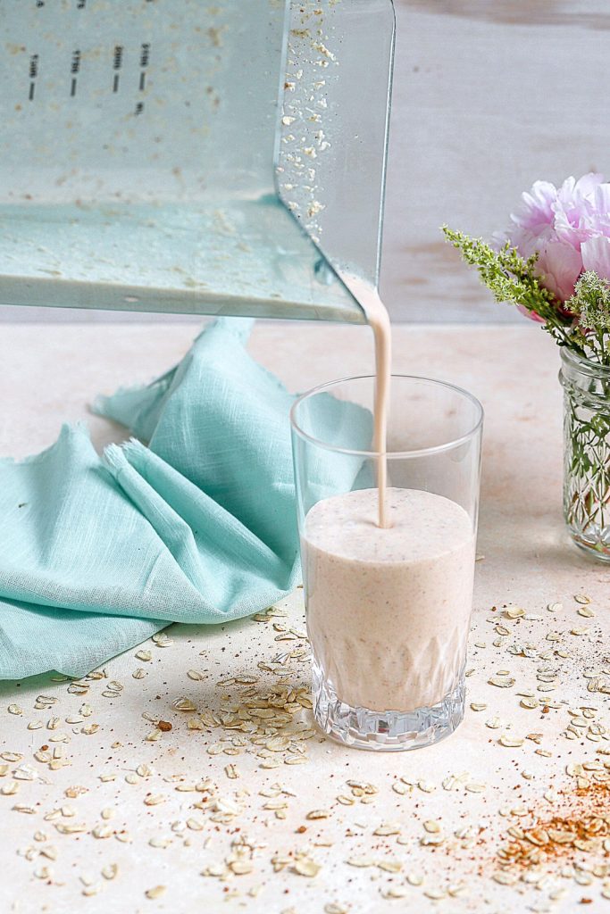 Oatmeal Snickerdoodle Smoothie