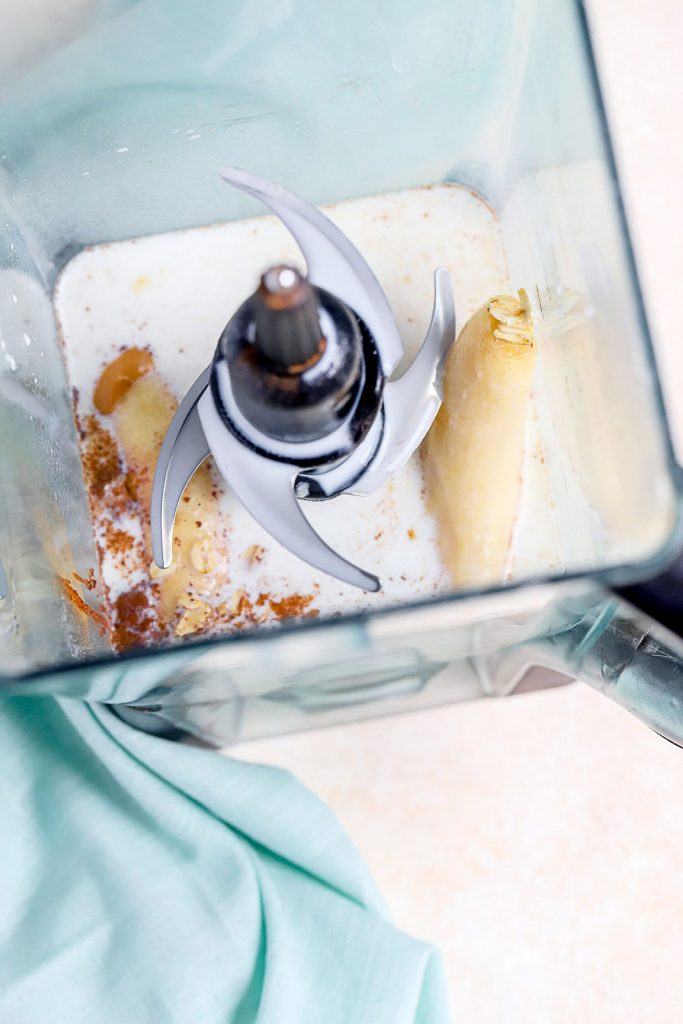 Oatmeal Snickerdoodle Smoothie