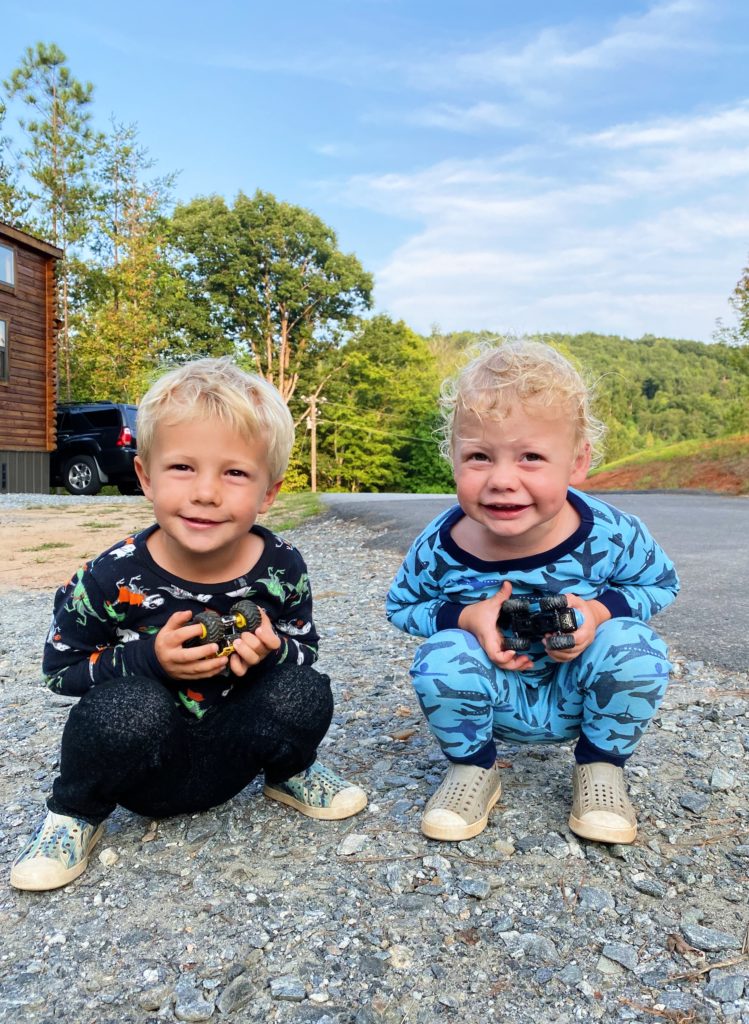  Jellystone Golden Valley