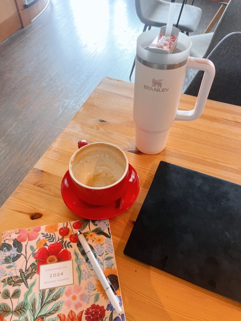 half-caff whole milk latte half-caff whole milk latte