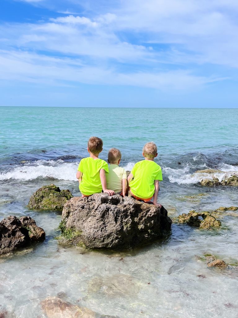 Caspersen Beach with kids