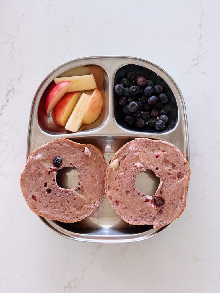 Berry Bagel with Blueberries and Apple Slices