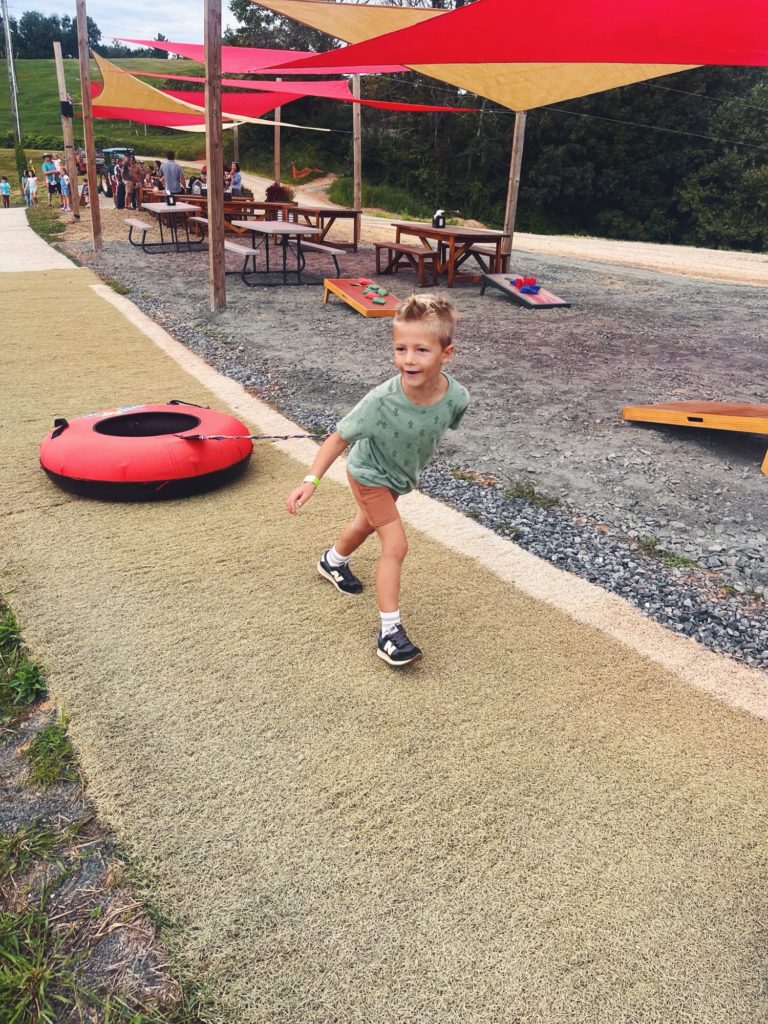 Ryder tube slide Ryder tube slide