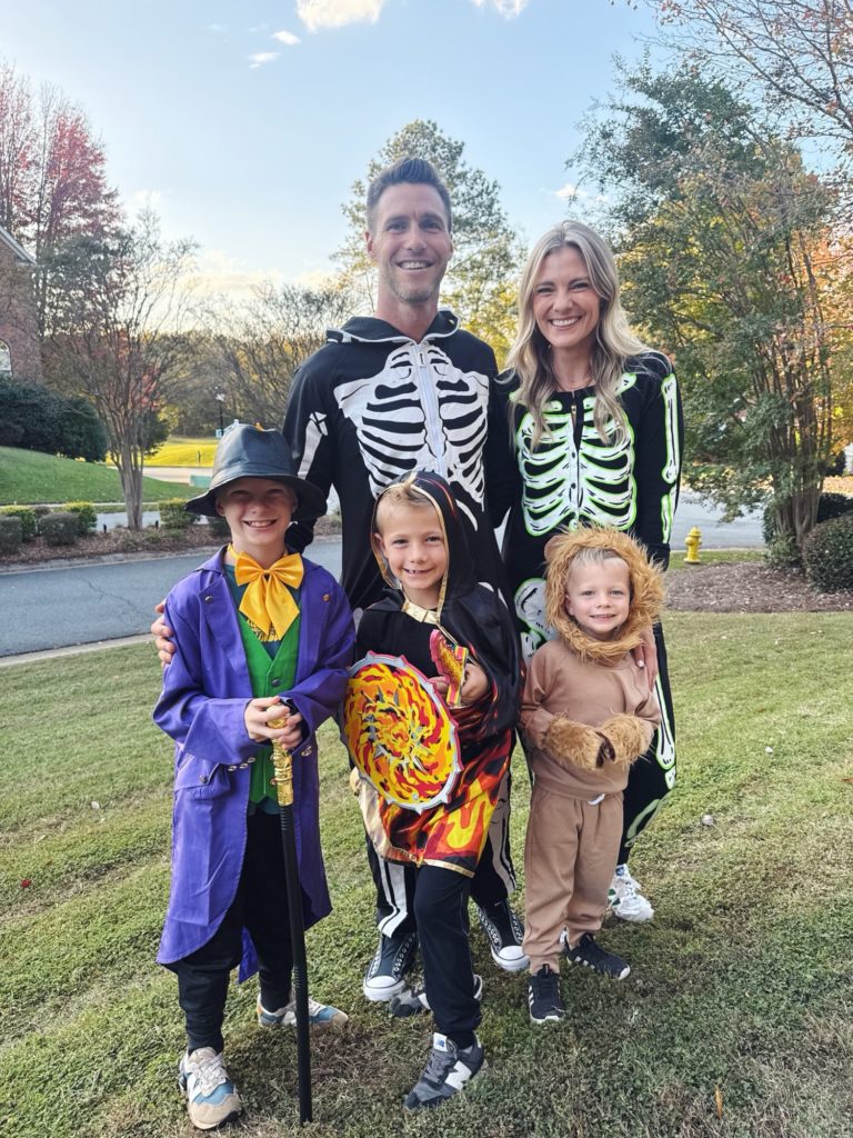 Halloween 2024 costumes Halloween 2024 Julie chase ryder rhett | Things I'm Loving Friday #532