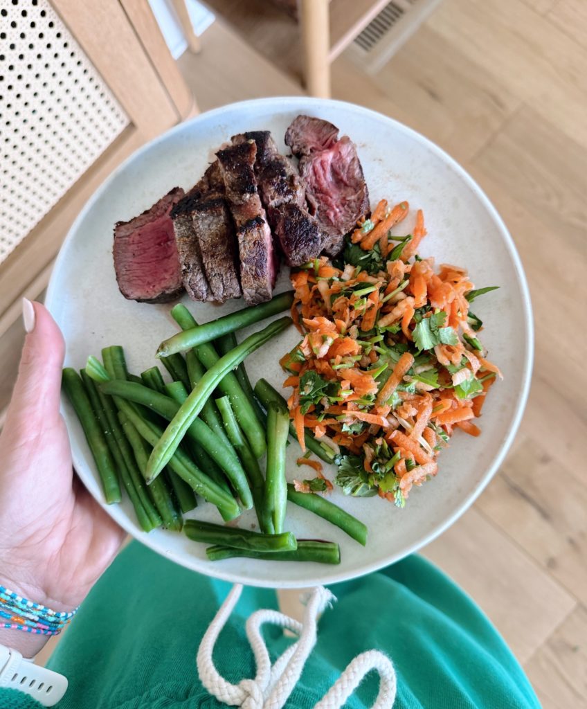 steak with carrot apple slaw
