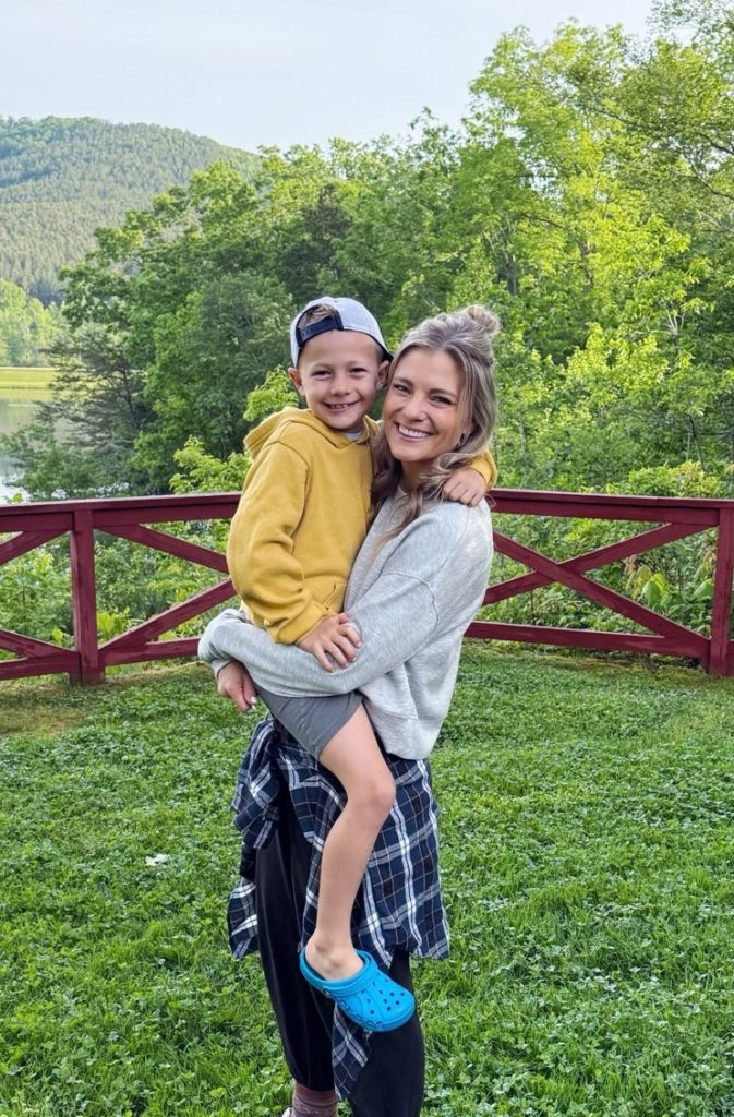 Julie Ryder turns SEVEN 