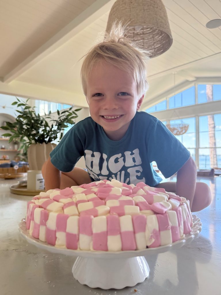 squashie cake | Rhett is FIVE