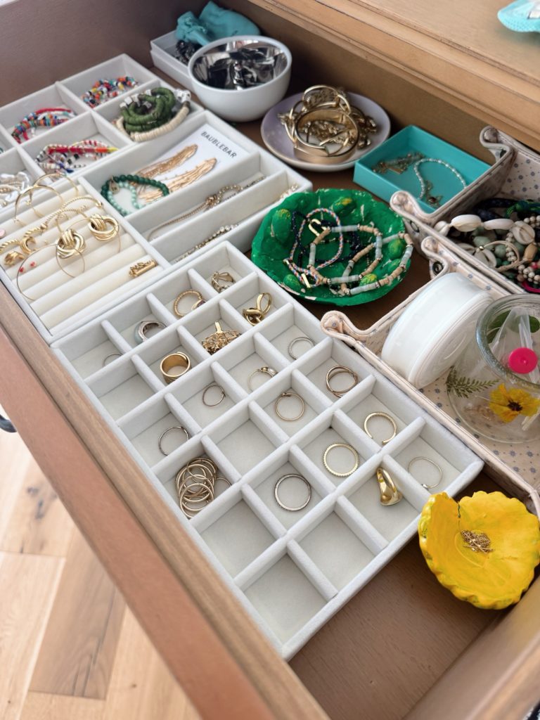 jewelry organization