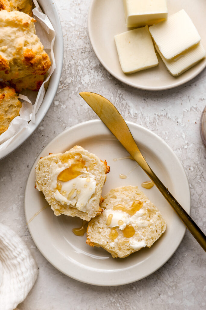 how to make Greek Yogurt Biscuits