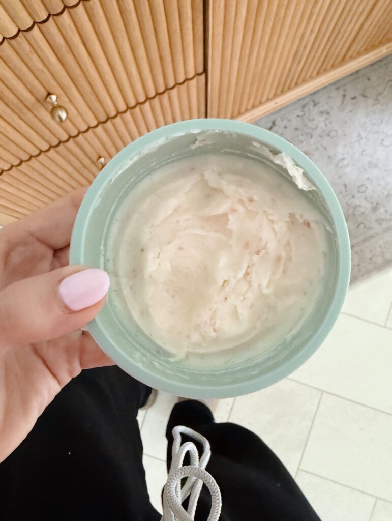 ROZ salt scalp scrub