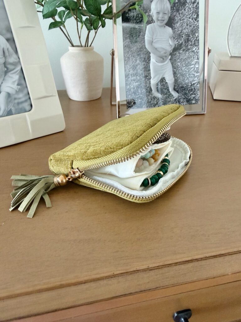 mini jewelry pouch